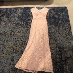 Prom gown